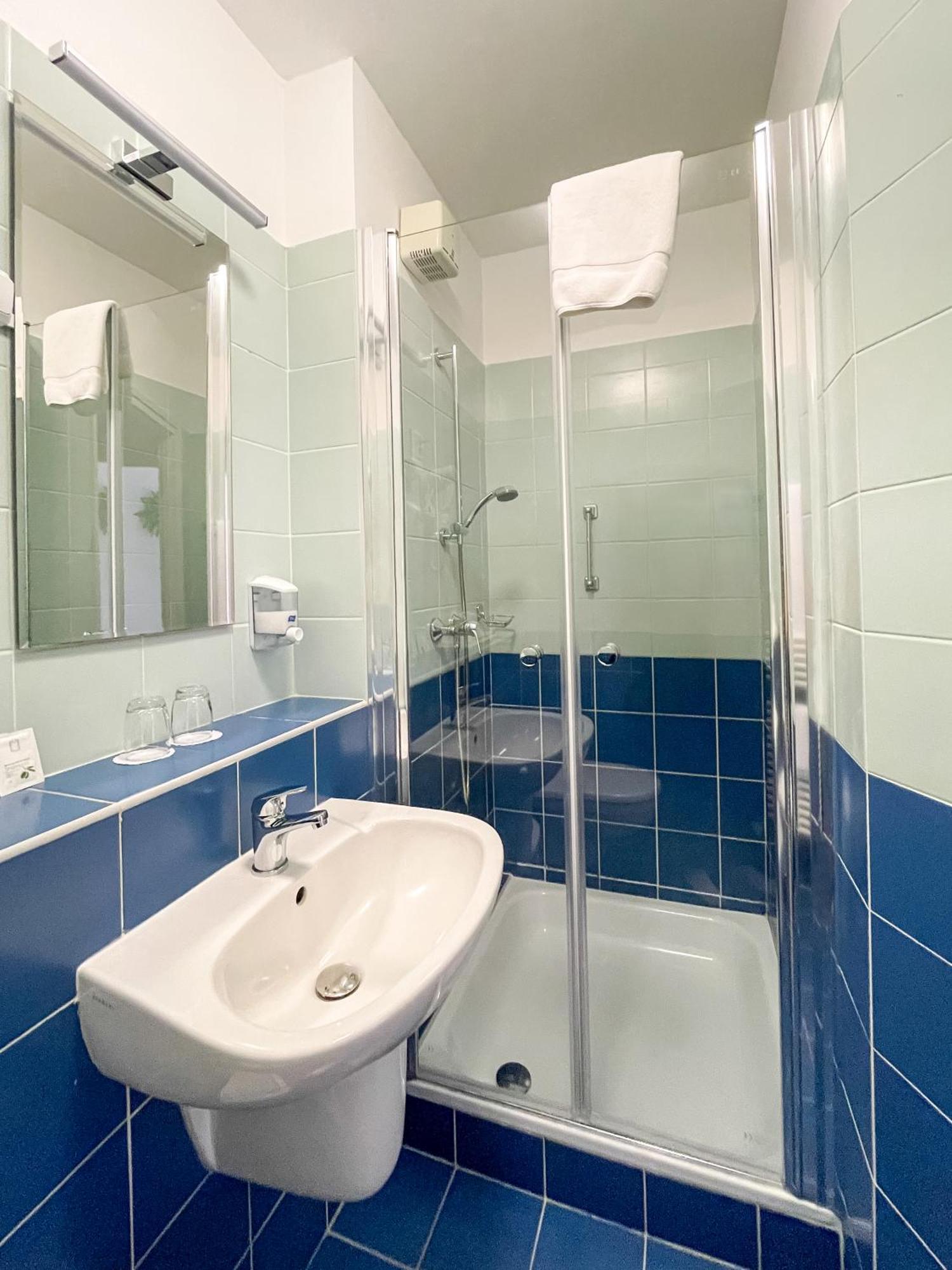 Tisza Sport Hotel Szeged Eksteriør bilde