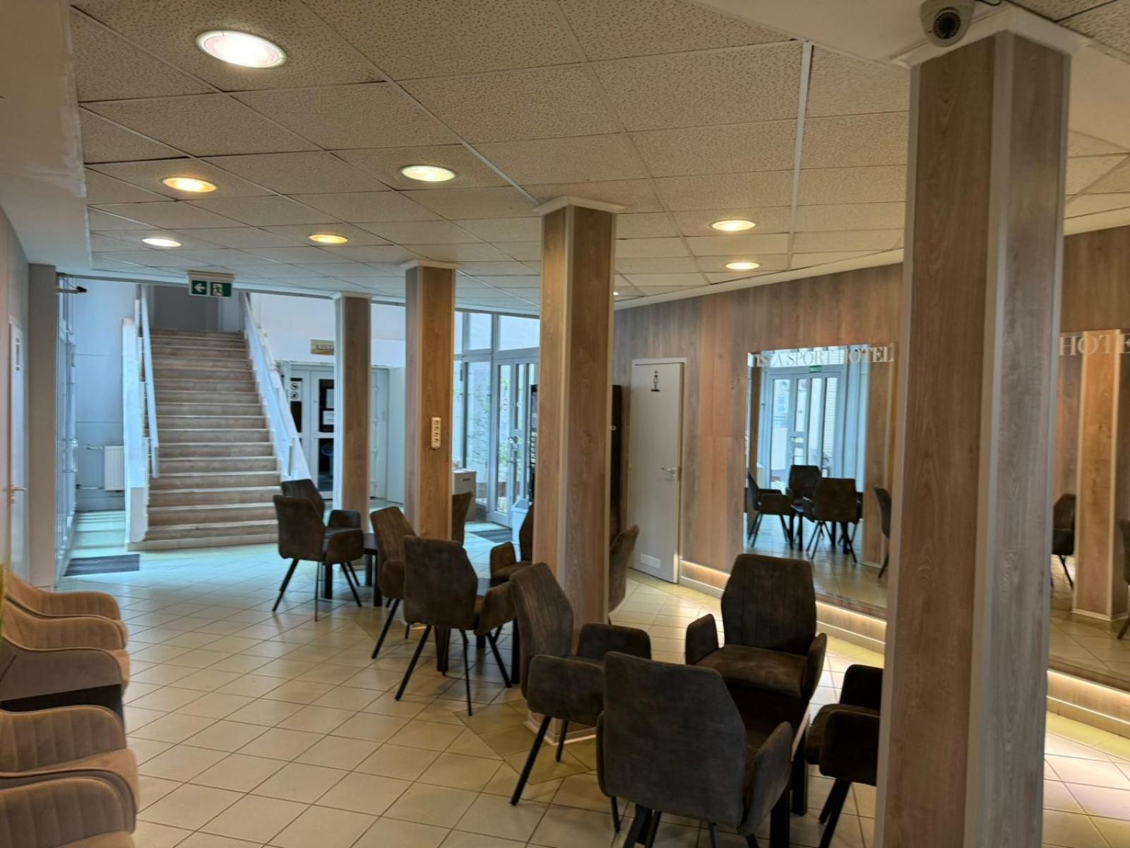 Tisza Sport Hotel Szeged Eksteriør bilde